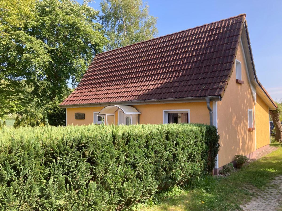 Ferienhaus -Villa Huehnerstall- Hessenburg Eksteriør bilde